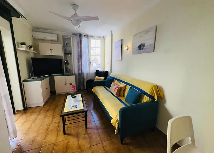 Best Location Playa Las Vistas. Los Cristianos. Wifi.